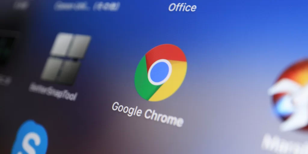 Google now offers a universal version of Google Chrome